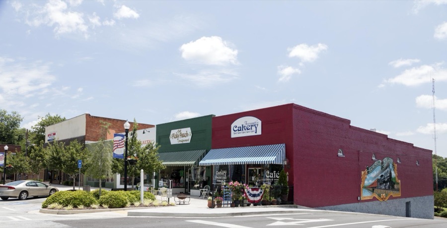 Boutique-like shops in Jefferson, Georgia