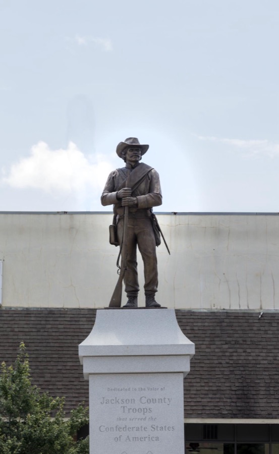 Confederate monument in Jefferson, Georgia