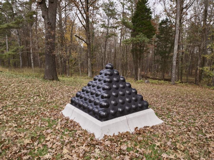 Cannonball monument remembering the work of Confederate General Simon Boliver Buckner and his troops at the Chickamauga portion of the Chickamauga & Chattanooga National Military Park