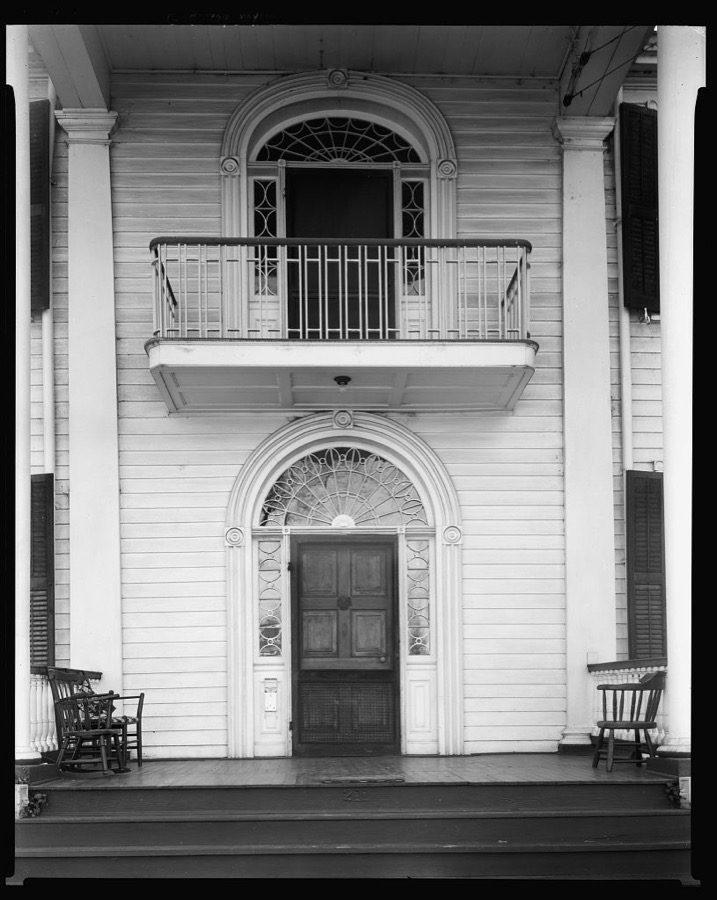 Williams-Orme-Crawford House, 211 Liberty, Milledgeville, Baldwin County, Georgia