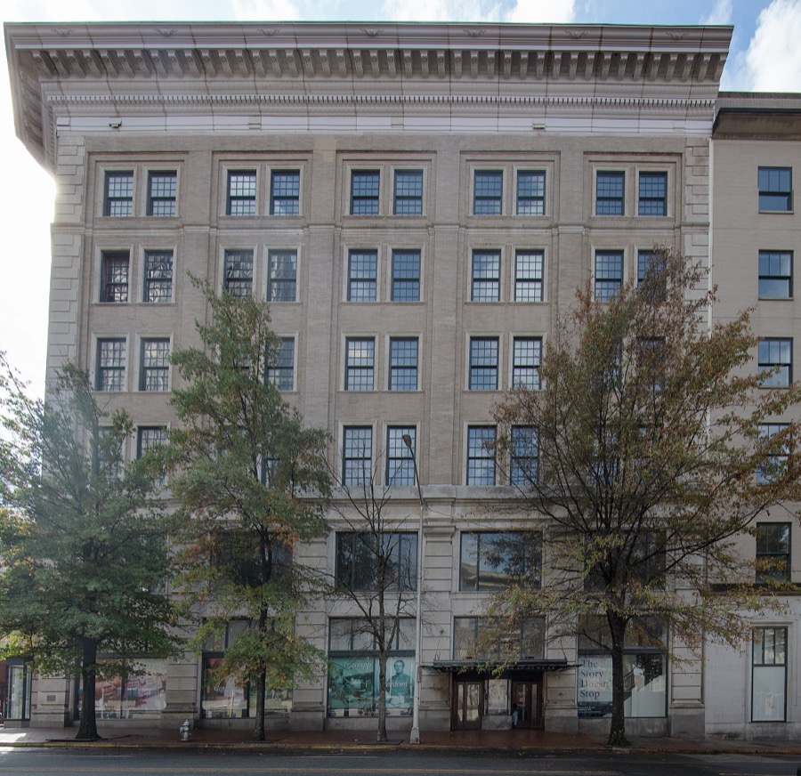 This is the Rich's Department Store that opened in 1924 in downtown Atlanta, Georgia where it remained until 1991