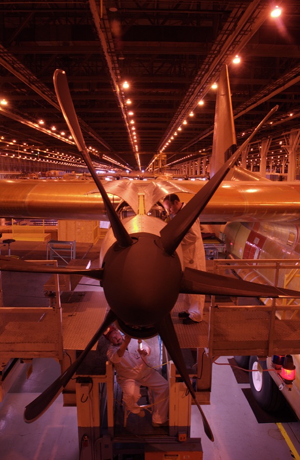 Propellers made from innovative composite materials power the new model J of the venerable C-130 Hercules, a large, propeller-driven cargo plane in production since 1954