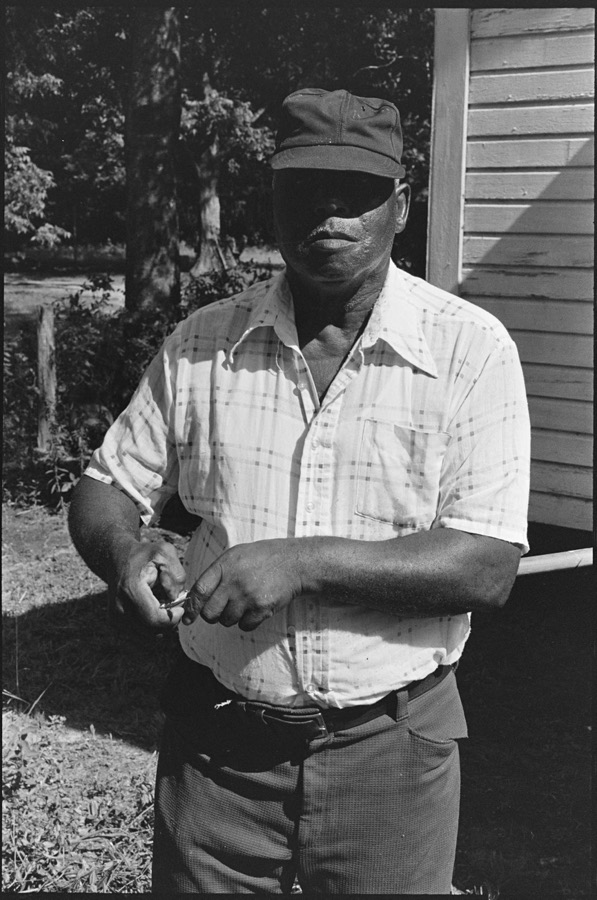 Walter Edwards makes bamboo whistle, Ocilla, Georgia; J.C. Cooper's piano shop, Fitzgerald, Georgia; Salem Baptist Church cemetery, Tifton, Georgia
