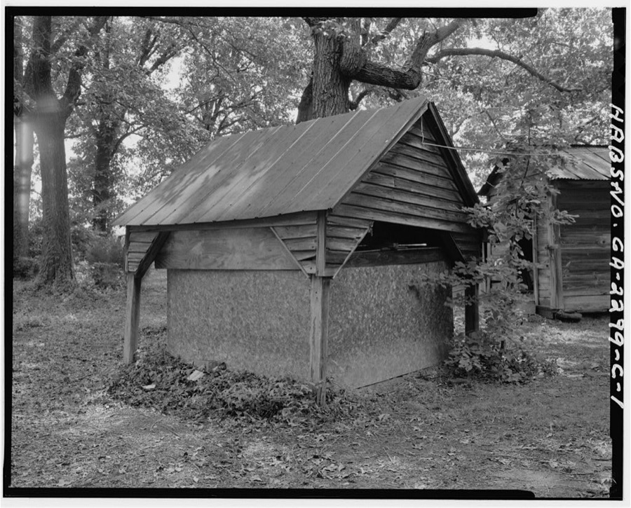 Craft Farm, Well House, 1912 North Brown Road, Lawrenceville, Gwinnett County, GA