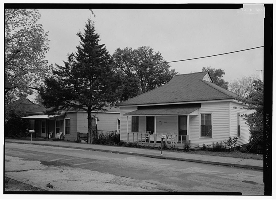 209 Ware Street (House), 209 Ware Street, La Grange, Troup County, GA