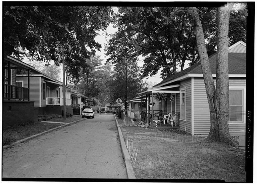 208 Vine Street (House), 208 Vine Street, La Grange, Troup County, GA