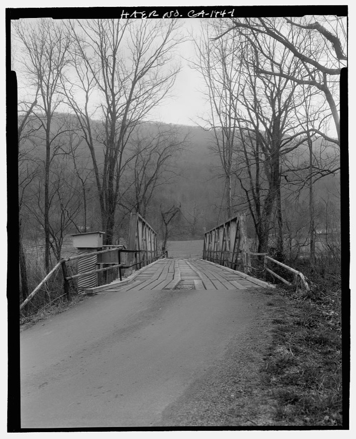 Georgia DOT Bridge No. 083/00201/X/00372N, Spanning Lookout Creek on County Road 201, New England, Dade County, GA