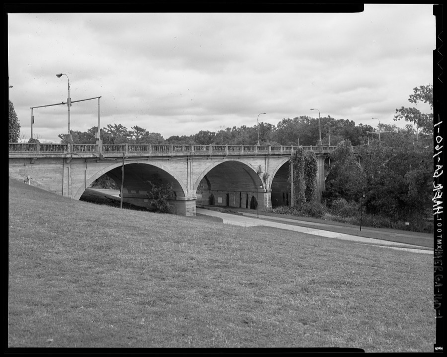 Broad Avenue Memorial Bridge, Spanning the Flint River at Broad Avenue, Albany, Dougherty County, GA