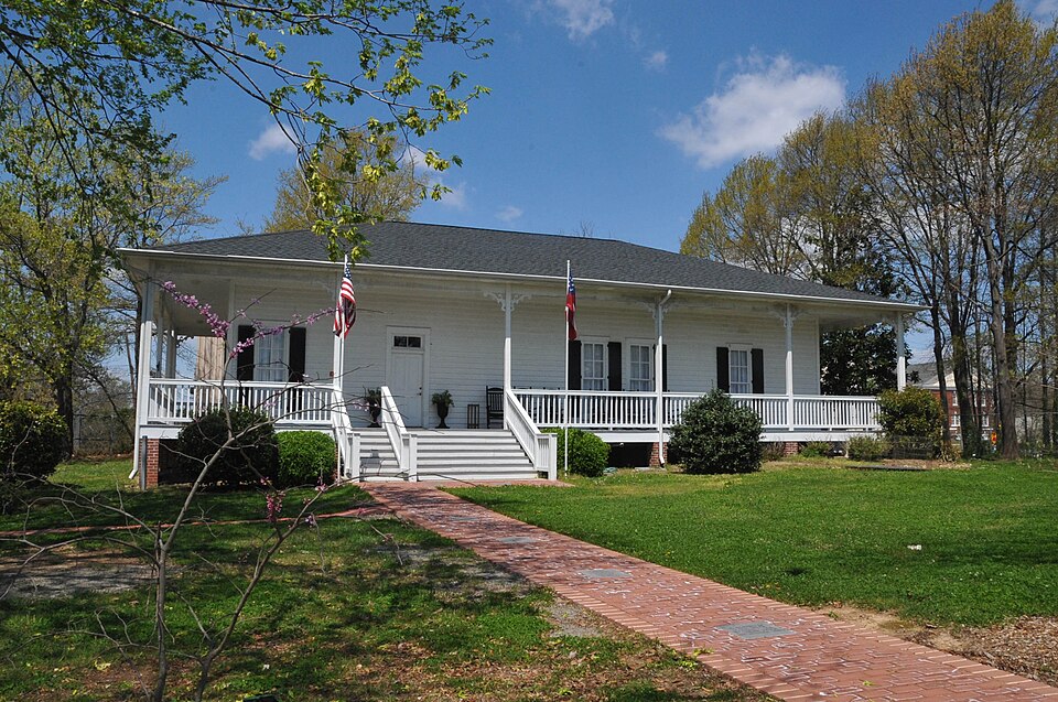 Photograph of Gainesville Commercial Historic District