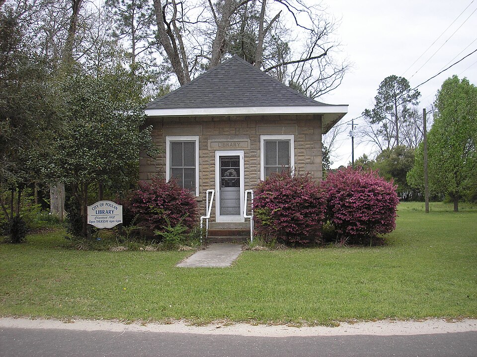 Photograph of Poulan Library