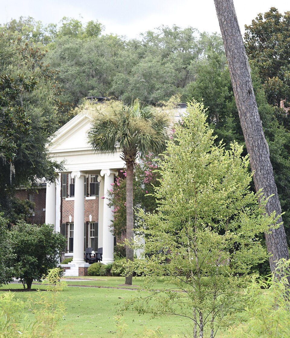 Photograph of Hollywood Plantation