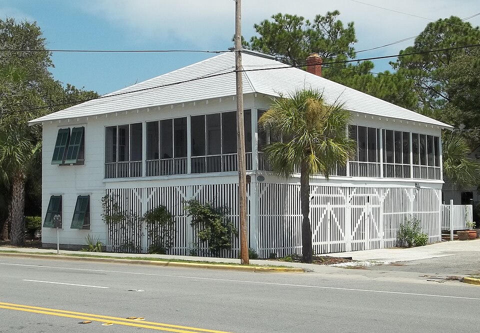 Photograph of Mulherin-Righton Raised Tybee Cottage