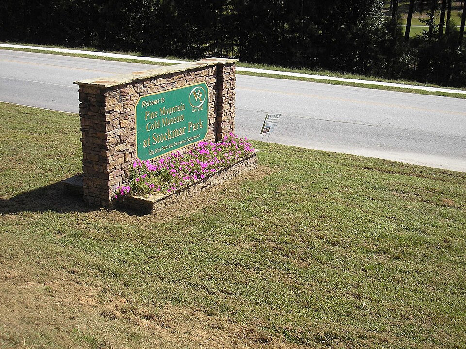 Photograph of Pine Mountain Gold Mine