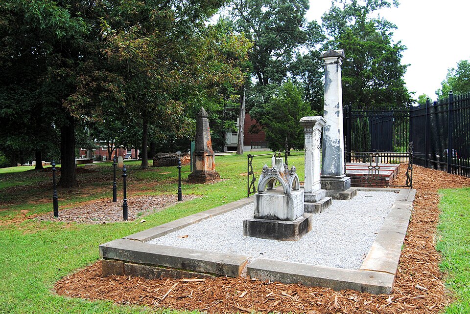 Photograph of Jackson Street Cemetery
