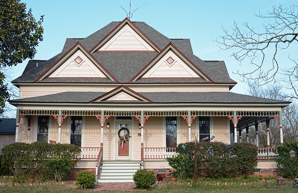 Photograph of Twin City Historic District