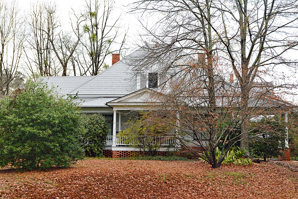 Photograph of Roberts-Bush-Roberts House