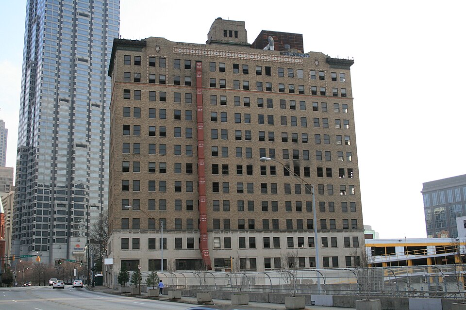 Photograph of Medical Arts Building