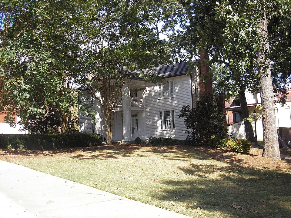Photograph of Bonner-Sharp-Gunn House