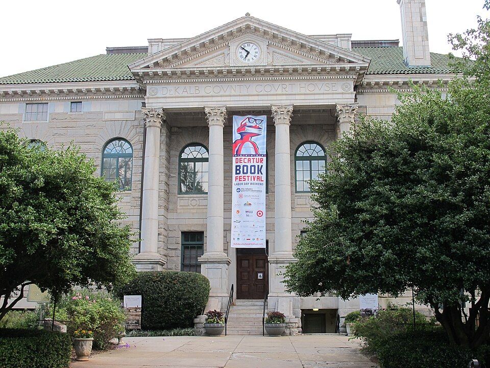 Photograph of Historic DeKalb County Courthouse