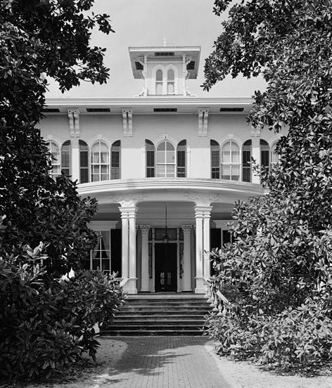 Photograph of Dinglewood House