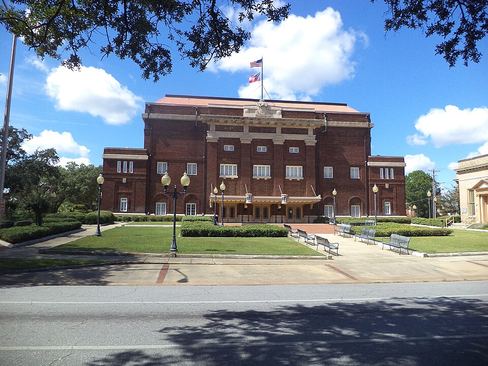 Photograph of Albany Municipal Auditorium