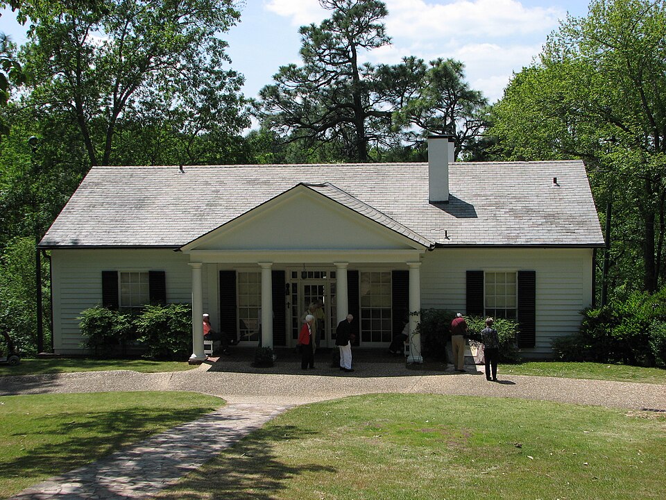 Photograph of Warm Springs Historic District