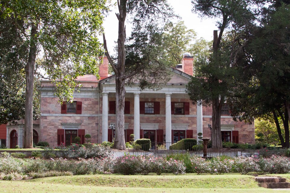 Photograph of Tate House