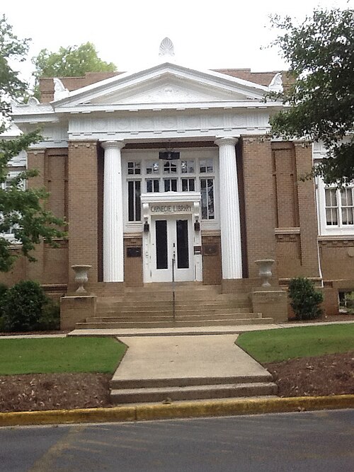 Photograph of UGA Carnegie Library