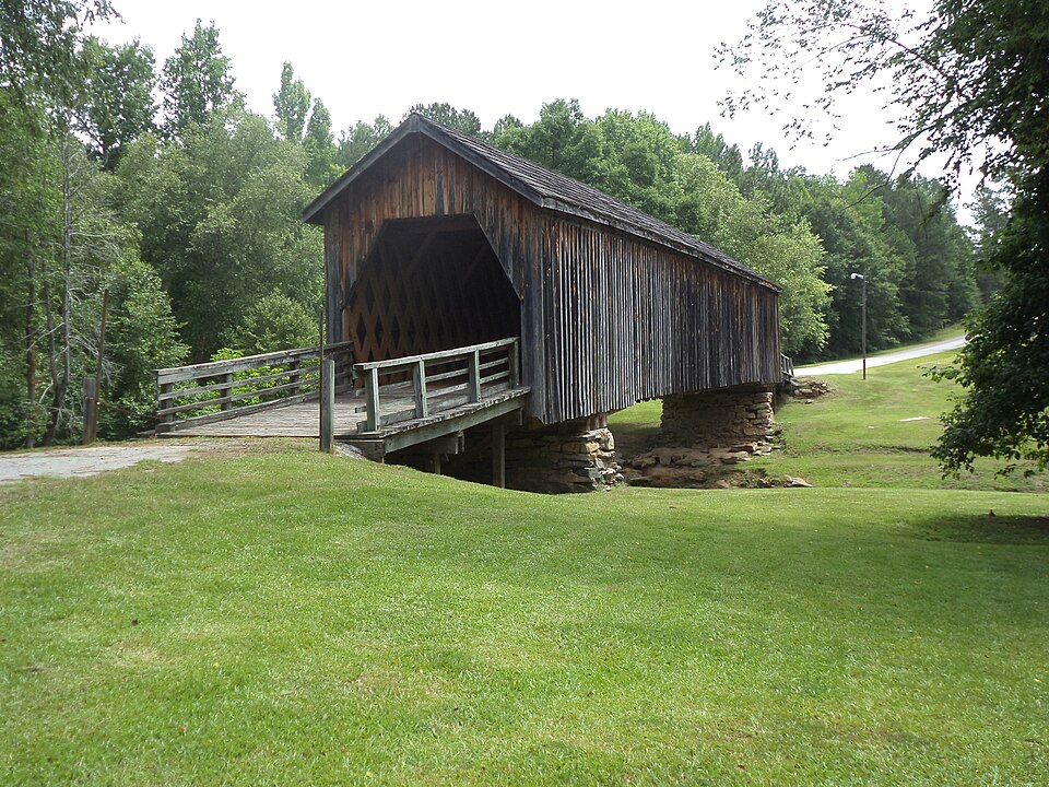 Photograph of Auchumpkee Creek Covered Bridge