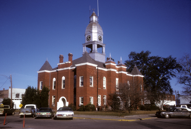 Photograph of Berrien County Courthouse