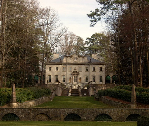 Photograph of Swan House