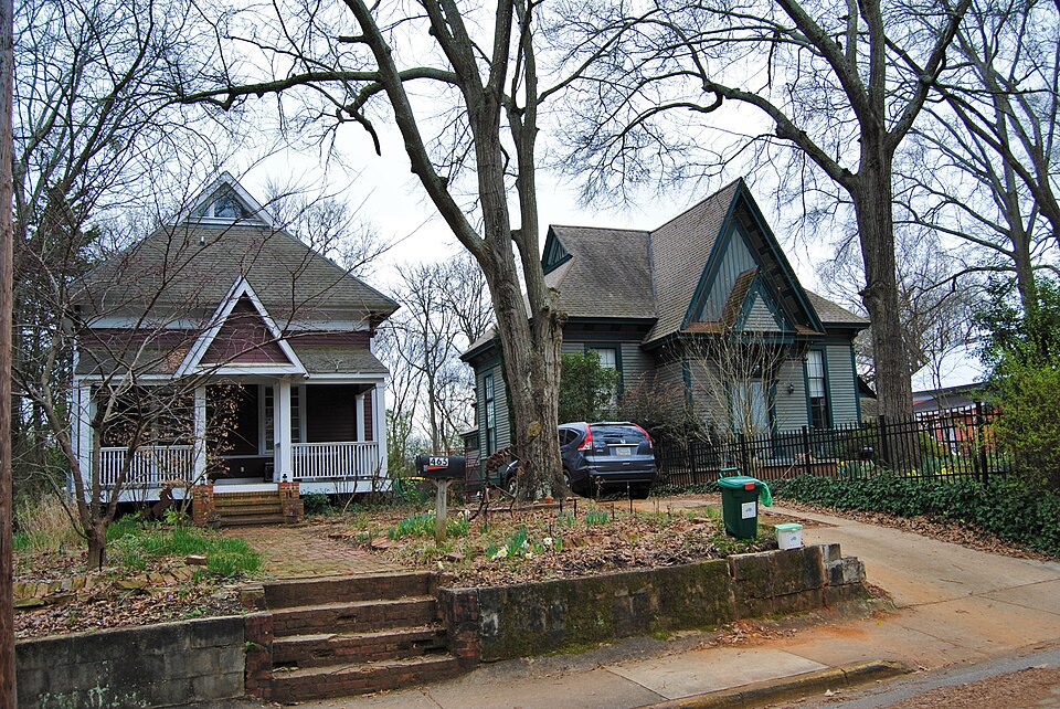 Photograph of Cobbham Historic District