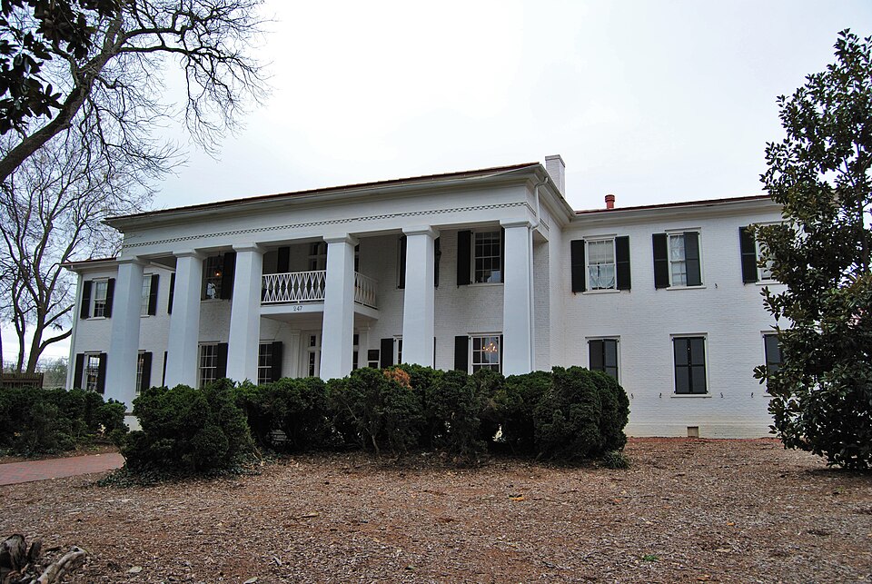 Photograph of Ross Crane House