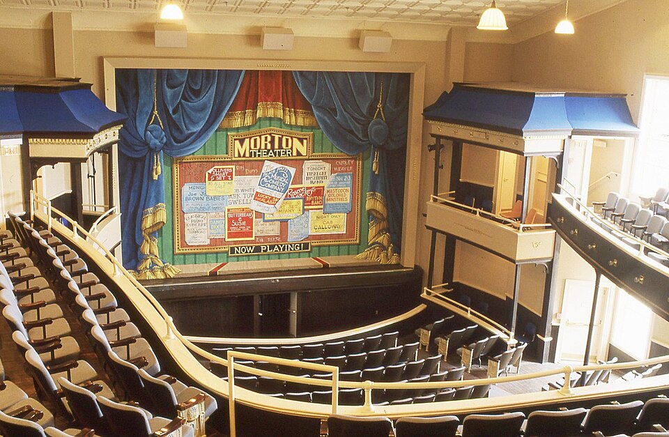 Photograph of Morton Theatre