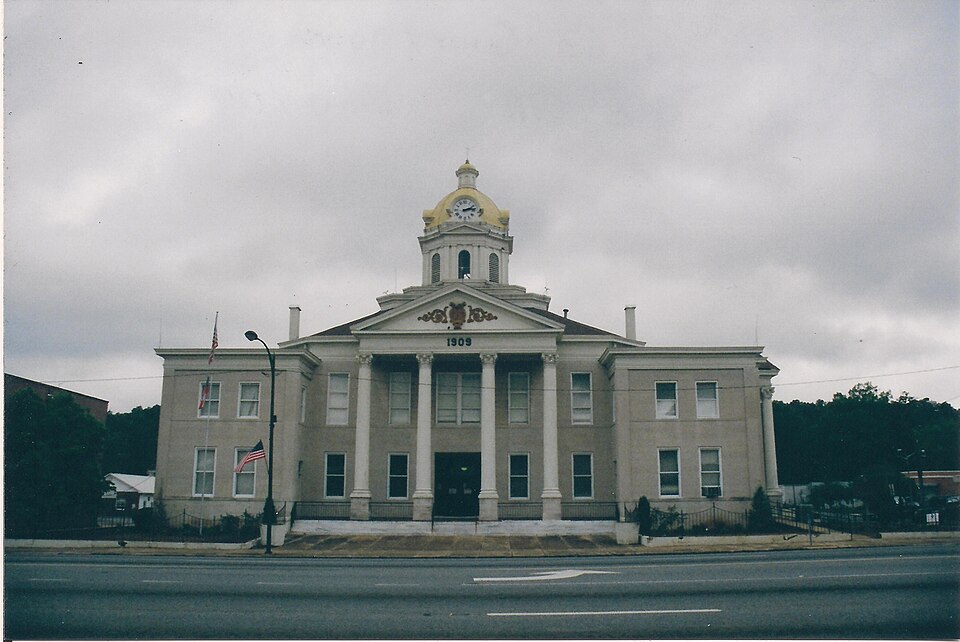 Photograph of Chattooga County Courthouse