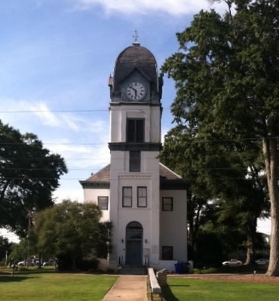 Photograph of Fayette County Courthouse