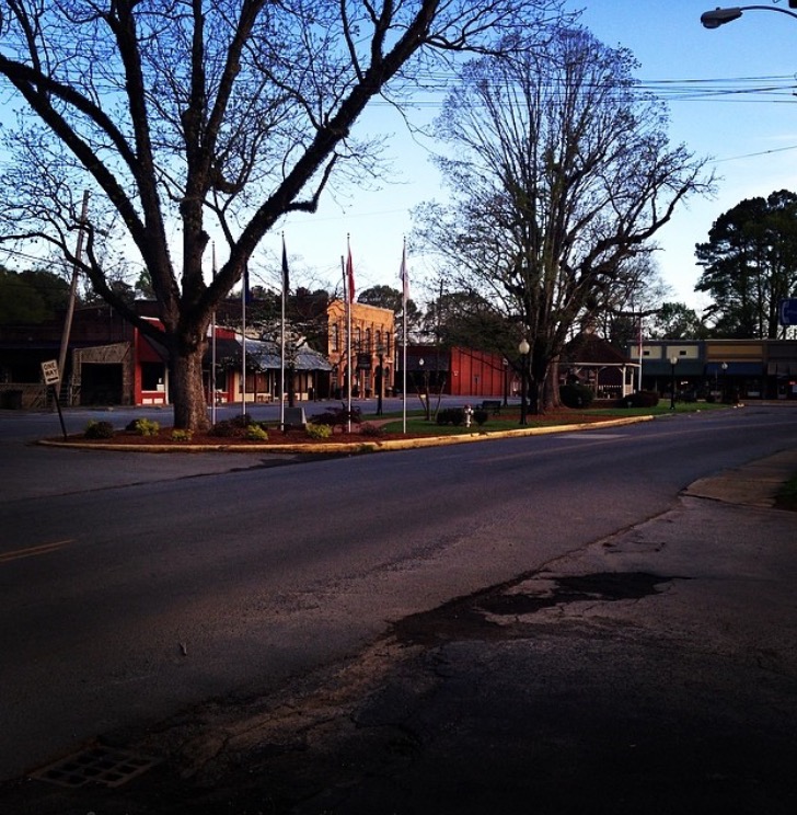Photograph of Cave Spring Commercial Historic District