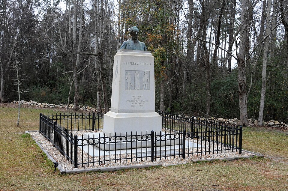 Photograph of Jefferson Davis Memorial Historic Site