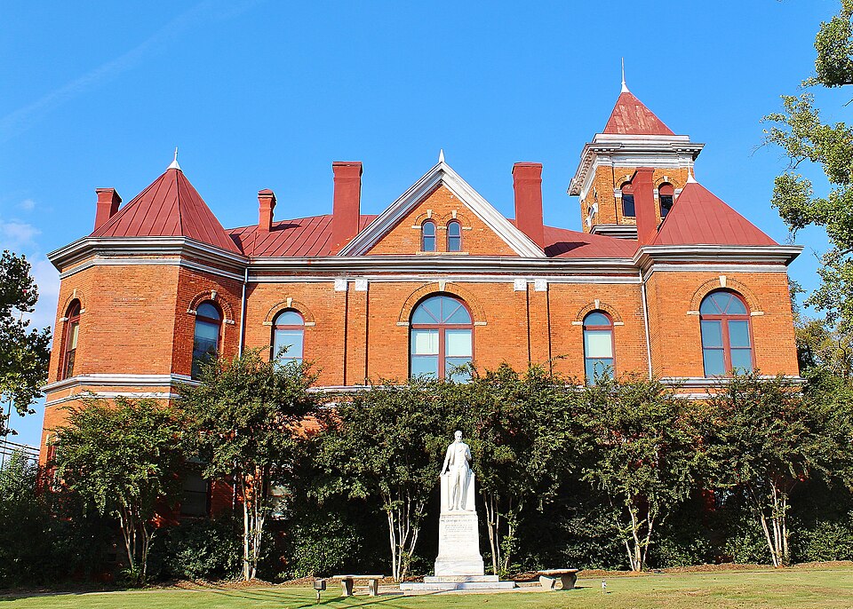 Photograph of Madison County Courthouse
