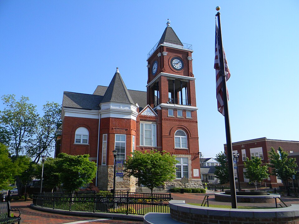 Photograph of Paulding County Courthouse