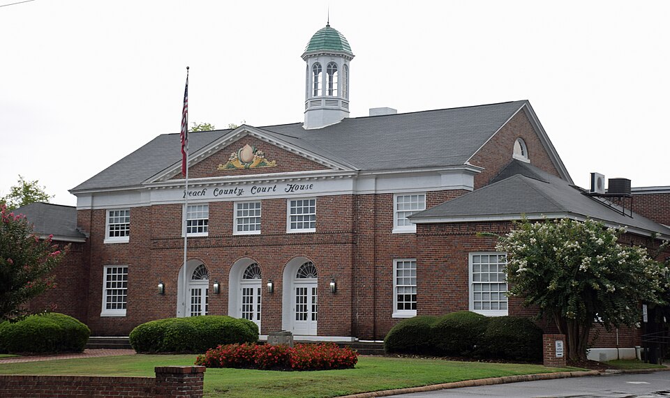 Photograph of Peach County Courthouse