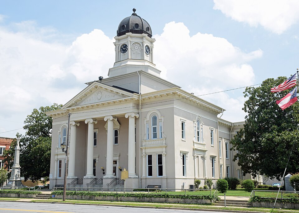 Photograph of Pulaski County Courthouse