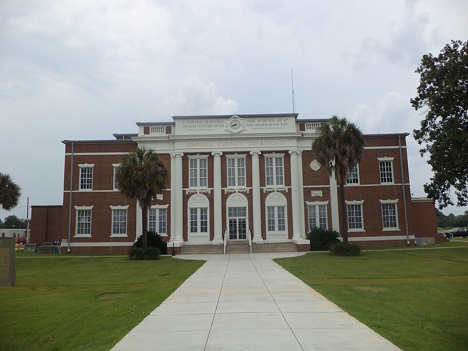 Photograph of Seminole County Courthouse