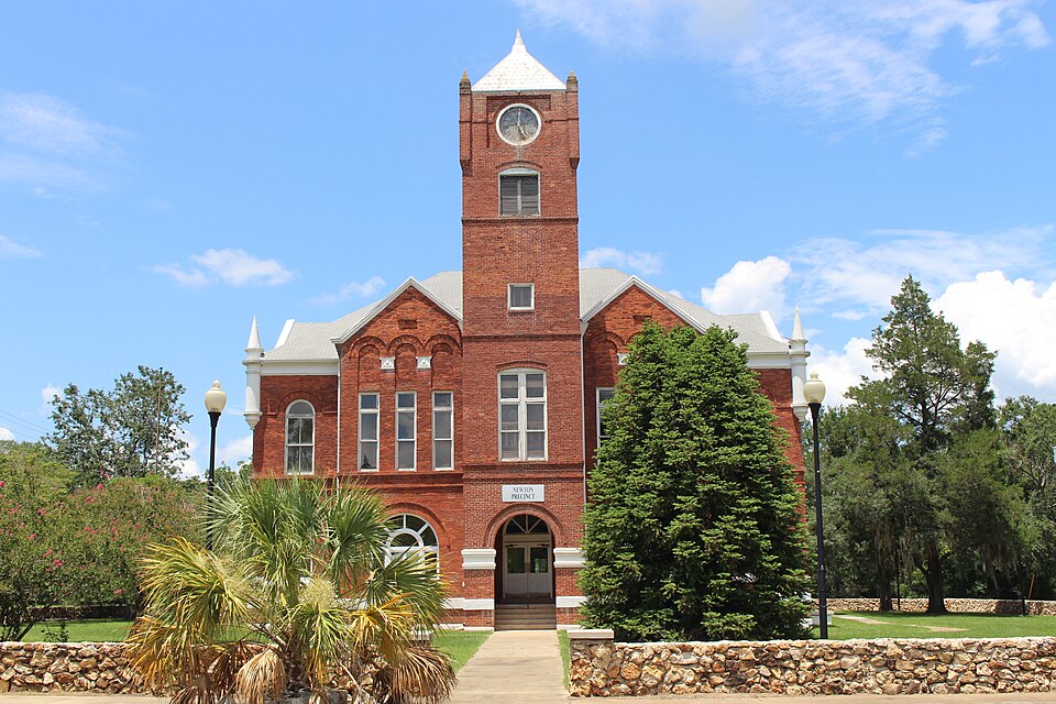 Photograph of Baker County Courthouse