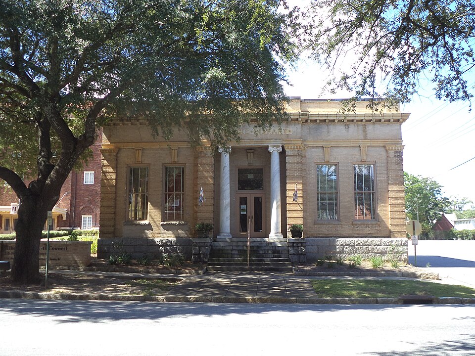 Photograph of Carnegie Library of Albany