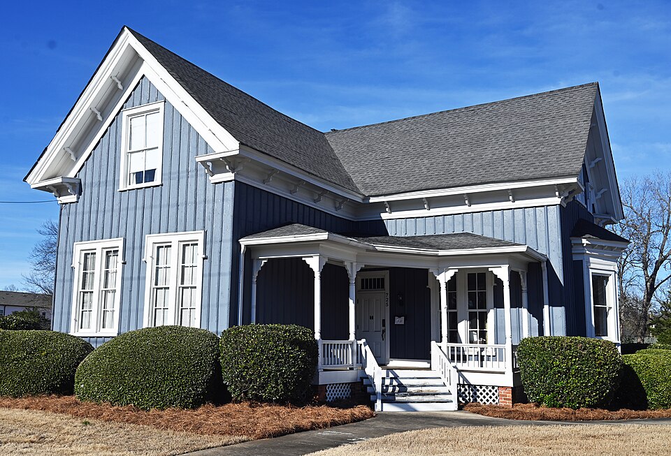 Photograph of Dr. Robert Battey House