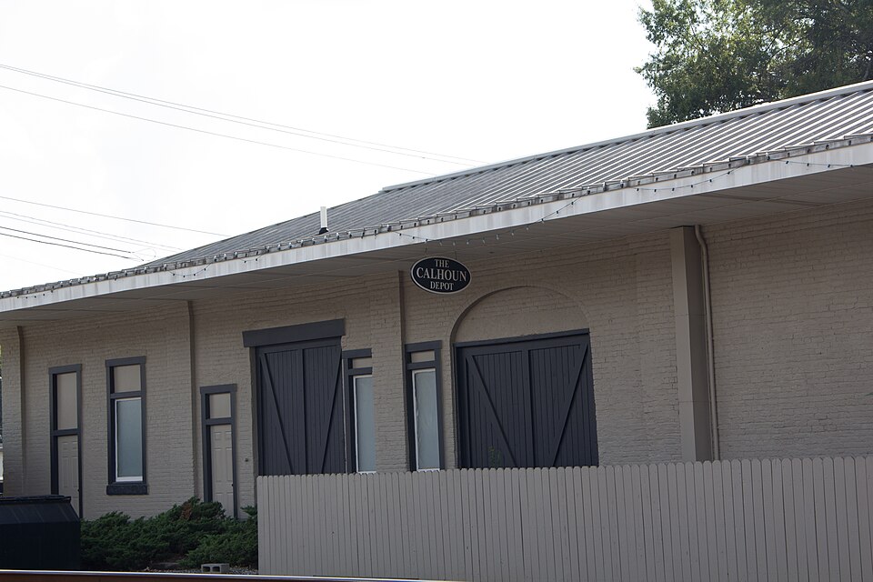 Photograph of Calhoun Depot