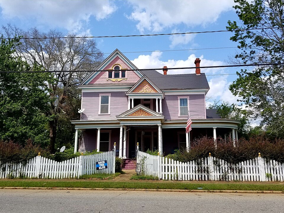 Photograph of Uptown Residential Historic District