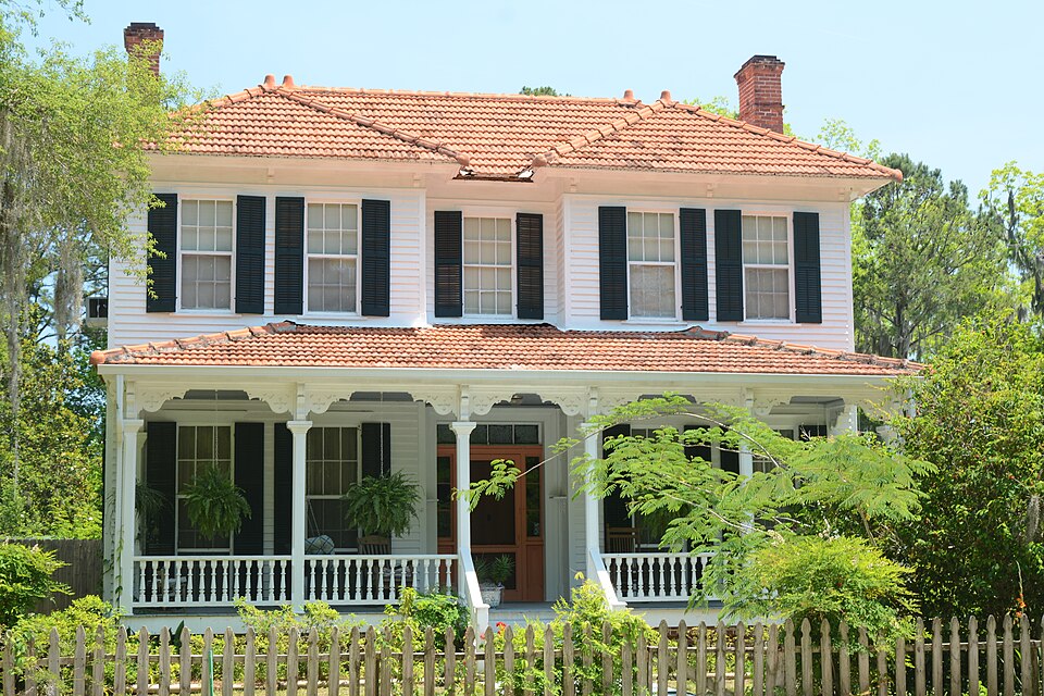 Photograph of The Ridge Historic District