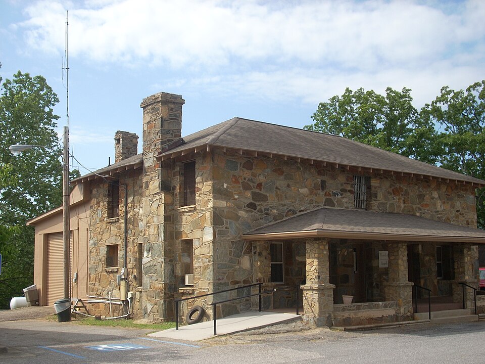 Photograph of Towns County Jail